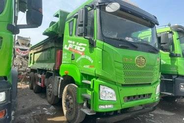 二手青岛解放 JH6重卡 400马力 6X4 5.6米自卸车(国五) 后八轮 潍柴二手自卸车 黄牌