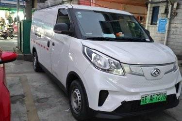二手上汽大通EV30 快运版 5.09米 长轴 纯电动厢式运输车41.86kWh  二手电动卡车电动封闭厢货