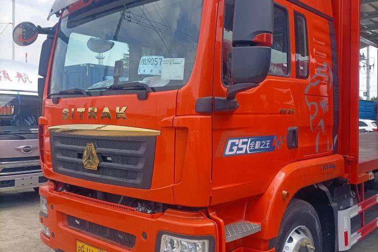 二手重汽汕德卡 290马力 载货车