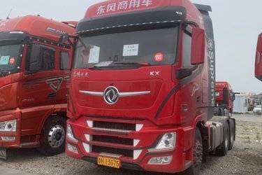 二手东风商用车 天龙旗舰KX 王者版 600马力 6X4 AMT自动挡牵引车(国六) 双驱 康明斯二手牵引车 黄牌