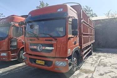 二手东风 多利卡D9 220马力 4X2 6.8米仓栅式载货车(高顶)(国五) 单桥 东风康明斯二手载货车 黄牌