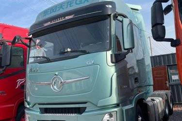 二手东风商用车 天龙旗舰GX 580马力 6X4 LNG自动档牵引车(液缓)(国六) 双驱 康明斯二手牵引车 黄牌