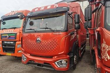 二手中国重汽 豪沃MATE 240马力 4X2 6.75米仓栅式载货车(国六) 单桥 潍柴二手载货车 黄牌