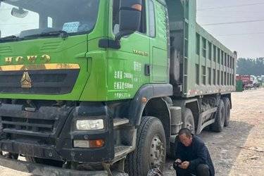 二手中国重汽HOWO TX 460马力 8X4 7.8米自卸车(国六) 前四后八 潍柴二手自卸车 黄牌图片