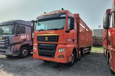 二手中国重汽 汕德卡SITRAK G7S 350马力 6X2 9.6米AMT自动档仓栅式载货车(国六) 前四后四 曼二手载货车 黄牌