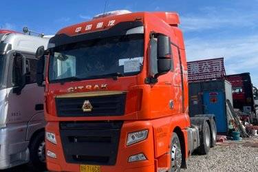 二手中国重汽 汕德卡SITRAK G7重卡 540马力 6X4牵引车(带液缓)(国五) 双驱 潍柴二手牵引车 黄牌