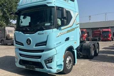 二手陕汽重卡 德龙X6000 旗舰版 560马力 6X4 LNG自动档牵引车(国六) 双驱 潍柴二手牵引车 黄牌