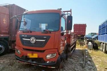 二手东风商用车 天锦KR中卡 220马力 4X2 6.2米栏板载货车(高顶)(国五) 单桥 康明斯二手载货车 黄牌
