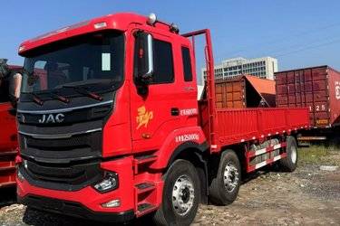 二手江淮 格尔发A5X重卡 270马力 6X2 7.8米栏板载货车(国五) 前四后四 潍柴二手载货车 黄牌