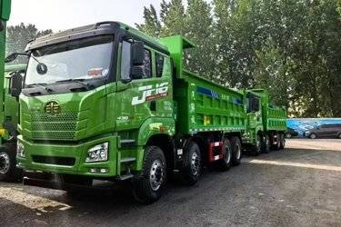 二手青岛解放 JH6重卡 领航版 460马力 8X4 6.2米自卸车(国六) 前四后八 潍柴二手自卸车 黄牌