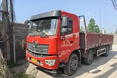二手东风新疆 畅行D3V 220马力 6X2 6.8米栏板载货车(国六) 前四后四 玉柴二手载货车 黄牌