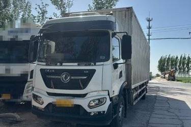 二手东风商用车 天锦KR重卡 舒适版 245马力 4X2 9.75米厢式载货车(国五) 单桥 东风康明斯二手载货车 黄牌