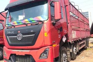 二手东风商用车 天龙KL重卡 465马力 8X4 9.6米仓栅式载货车(国五) 前四后八 雷诺二手载货车 黄牌