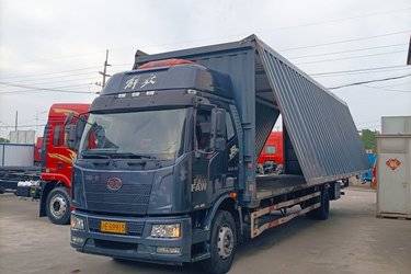 二手一汽解放 J6L中卡 2020款 质惠版 220马力 4X2 9.7米厢式载货车(国五) 单桥 大柴二手载货车 黄牌