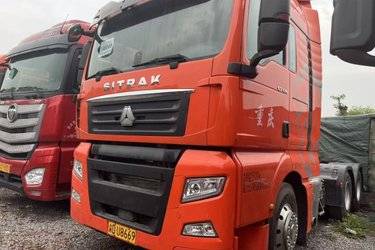 二手中国重汽 汕德卡SITRAK G7重卡 510马力 6X4牵引车(国五) 双驱 中国重汽二手牵引车 黄牌