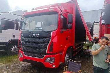二手江淮 格尔发K5L中卡 160马力 4X2 6.8米厢式载货车(6挡)(国五) 单桥 玉柴二手载货车 黄牌