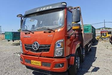 二手大运 祥龙 230马力 6X2 6.8米排半栏板载货车(国六) 前四后四 玉柴二手载货车 黄牌