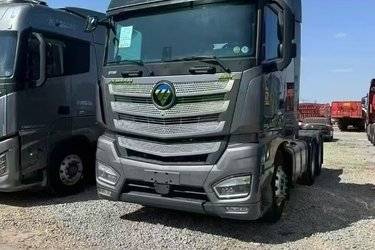 二手福田 欧曼EST 北方版 620马力 6X4 AMT自动档牵引车(液缓)(国六) 双驱 福田康明斯二手牵引车 黄牌