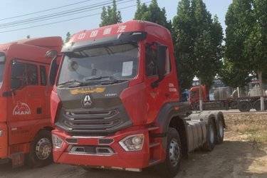 二手中国重汽 汕德卡SITRAK G7重卡 460马力 6X4牵引车(国五) 双驱 潍柴二手牵引车 黄牌图片