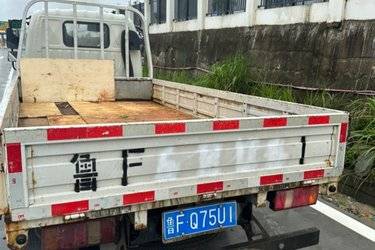 二手福田时代 小卡之星5 115马力 3.8米排半栏板轻卡(国五) 单桥 全柴二手载货车 蓝牌