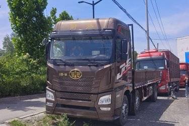 二手青岛解放 JH6重卡 卓越版2.0 290马力 6X2 7.6米栏板载货车(后桥457升级冲焊桥)(国五) 前四后四 锡柴二手载货车 黄牌图片