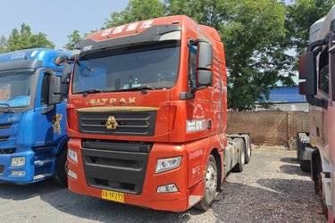 二手中国重汽 汕德卡SITRAK G7S重卡 奢华版 540马力 6X4 AMT自动挡牵引车(国六) 双驱 曼二手牵引车 黄牌