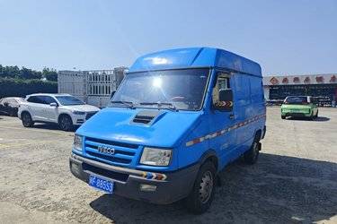 二手依维柯 Power Daliy 尊享版A32 127马力 双排封闭厢式货车(国四)二手封闭货车
