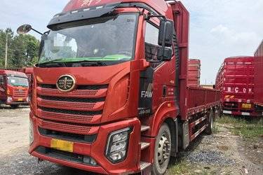 二手一汽解放 J6G 领航版 280马力 4X2 6.75米栏板载货车(国六) 单桥 锡柴二手载货车 黄牌