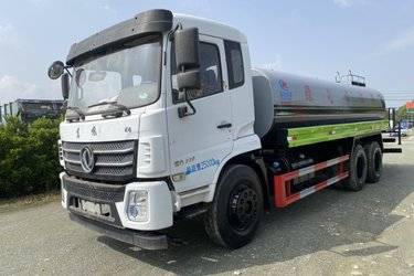 二手洒水车/喷洒车 湖北程力(程力牌) 东风华神底盘 230 8.5 8X2