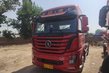 二手大运 新N8E重卡 钜赢版 460马力 6X4 LNG牵引车(国六) 双驱 潍柴二手牵引车 黄牌图片