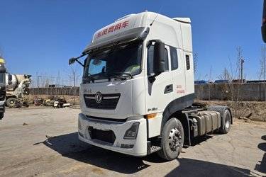 二手东风商用车 天龙KL重卡 465马力 4X2 AMT自动挡牵引车(国六)(465后桥)(速比2.47)(国六) 单桥 康明斯二手牵引车 黄牌图片