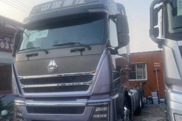二手中国重汽 HOWO TH7重卡 610马力 6X4 AMT自动档牵引车(国六) 双驱 潍柴二手牵引车 黄牌图片