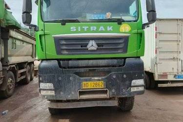 二手中国重汽 汕德卡SITRAK G7W重卡 400马力 8X4 6.8米自卸车(国五) 前四后八 潍柴二手自卸车 黄牌