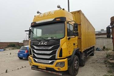 二手江淮 格尔发K5W重卡 240马力 6X2 9.6米厢式载货车(国五) 前四后四 玉柴二手载货车 黄牌
