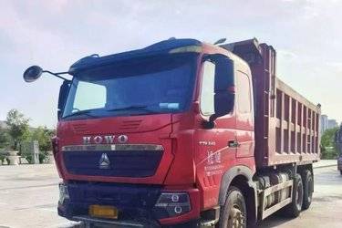 二手中国重汽 HOWO T7H重卡 440马力 6X4 6米自卸车(国五) 后八轮 中国重汽二手自卸车 黄牌图片