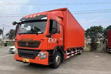 二手重汽豪沃 HOWO TX7 PRO 经典版 6.9L LNG 290马力 4X2 中国重汽8档 9.6米厢式载货车(国六) 单桥 曼二手载货车 黄牌
