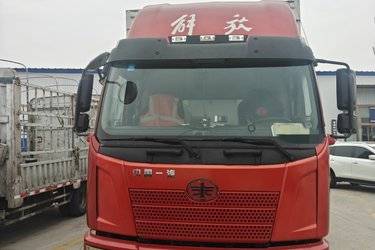 二手一汽解放 J6L中卡 标载型 220马力 7.7米厢式载货车(国五) 单桥 大柴二手载货车 黄牌