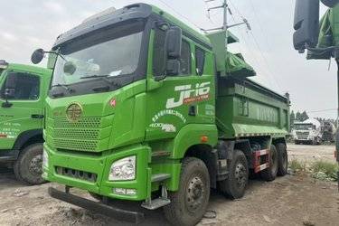 二手青岛解放 JH6重卡 2020款 400马力 8X4 5.6米自卸车(国五) 前四后八 潍柴二手自卸车 黄牌