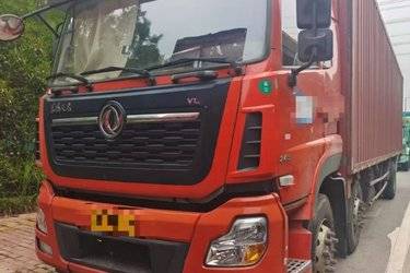 二手东风商用车 天龙VL重卡 245马力 6X2 9.6米厢式载货车(国五) 前四后四 东风康明斯二手载货车 黄牌