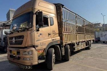 二手中国重汽 斯太尔DM5G重卡 280马力 8X4 9.6米仓栅式载货车(国五) 前四后八 曼二手载货车 黄牌图片