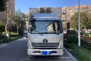 二手陕汽轻卡 德龙K3000 150马力 4.18米单排厢式轻卡(国六) 单桥 潍柴二手载货车 蓝牌图片