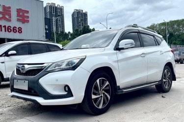 二手长安轻型车 欧尚X70A 106马力 1.5L 2座封闭货车(国五)二手封闭货车后驱图片