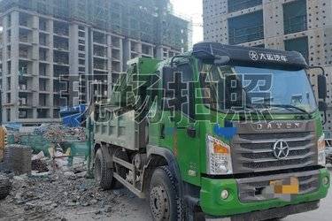 二手大运 G6中卡 重载型 200马力 4X2 4.3米自卸车(国六) 单桥 玉柴二手自卸车 黄牌图片