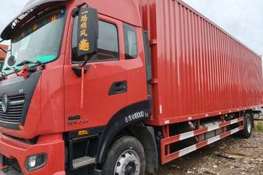 二手东风商用车 天锦KR PLUS 舒适版 290马力 4X2 9.8米厢式载货车(国六)(高顶双卧)(国六) 单桥 东风康明斯二手载货车 黄牌图片