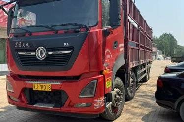 二手东风商用车 天龙KL重卡 居家版 465马力 8X4 9.6米仓栅式载货车(国六) 前四后八 东风二手载货车 黄牌图片