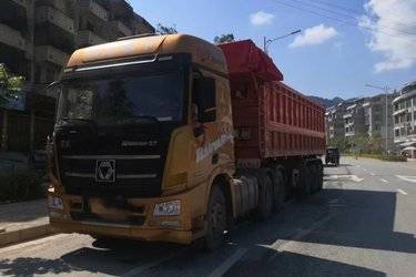二手徐工 漢風(汉风)G7 460马力 6X4 牵引车(国五) 双驱 潍柴二手牵引车 黄牌图片