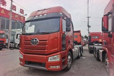 二手一汽解放 J6P 460马力 6X4牵引车(国六) 双驱 锡柴二手牵引车 黄牌图片