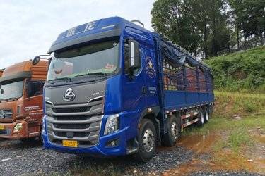 二手东风柳汽 乘龙H7 500马力 8X4 9.47米仓栅式载货车(东风14档)(国六) 前四后八 玉柴二手载货车 黄牌图片