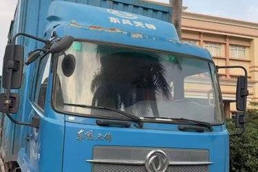 二手东风商用车 天锦中卡 160马力 4X2 6.8米厢式载货车(国五) 单桥 东风二手载货车 黄牌