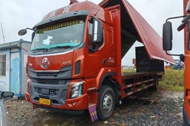 二手东风柳汽 乘龙H5中卡 240马力 4X2 9.6米厢式载货车(国五) 单桥 玉柴二手载货车 黄牌